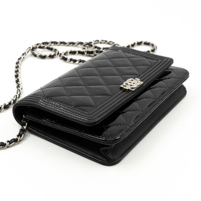 Boy Wallet On Chain Black Patent Leather Silver