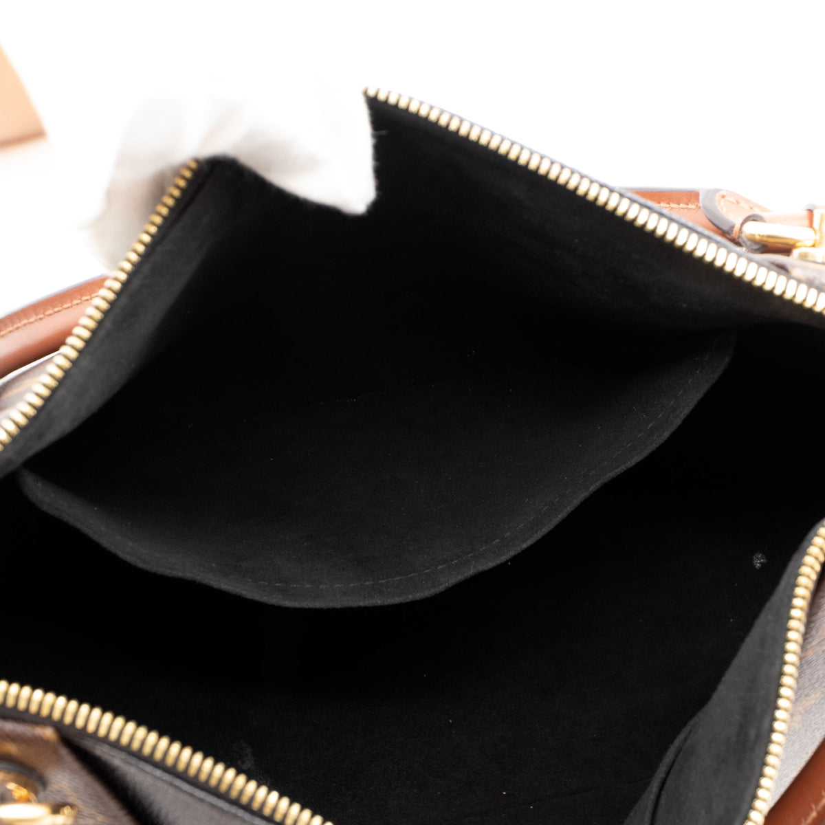 Louis-vuitton V Tote MM Monogram Noir Caramel