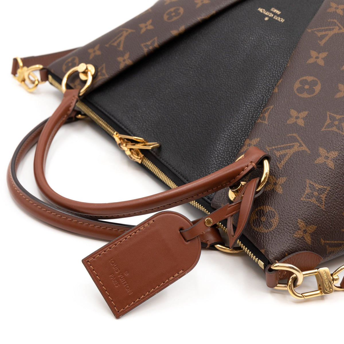 Louis-vuitton V Tote MM Monogram Noir Caramel