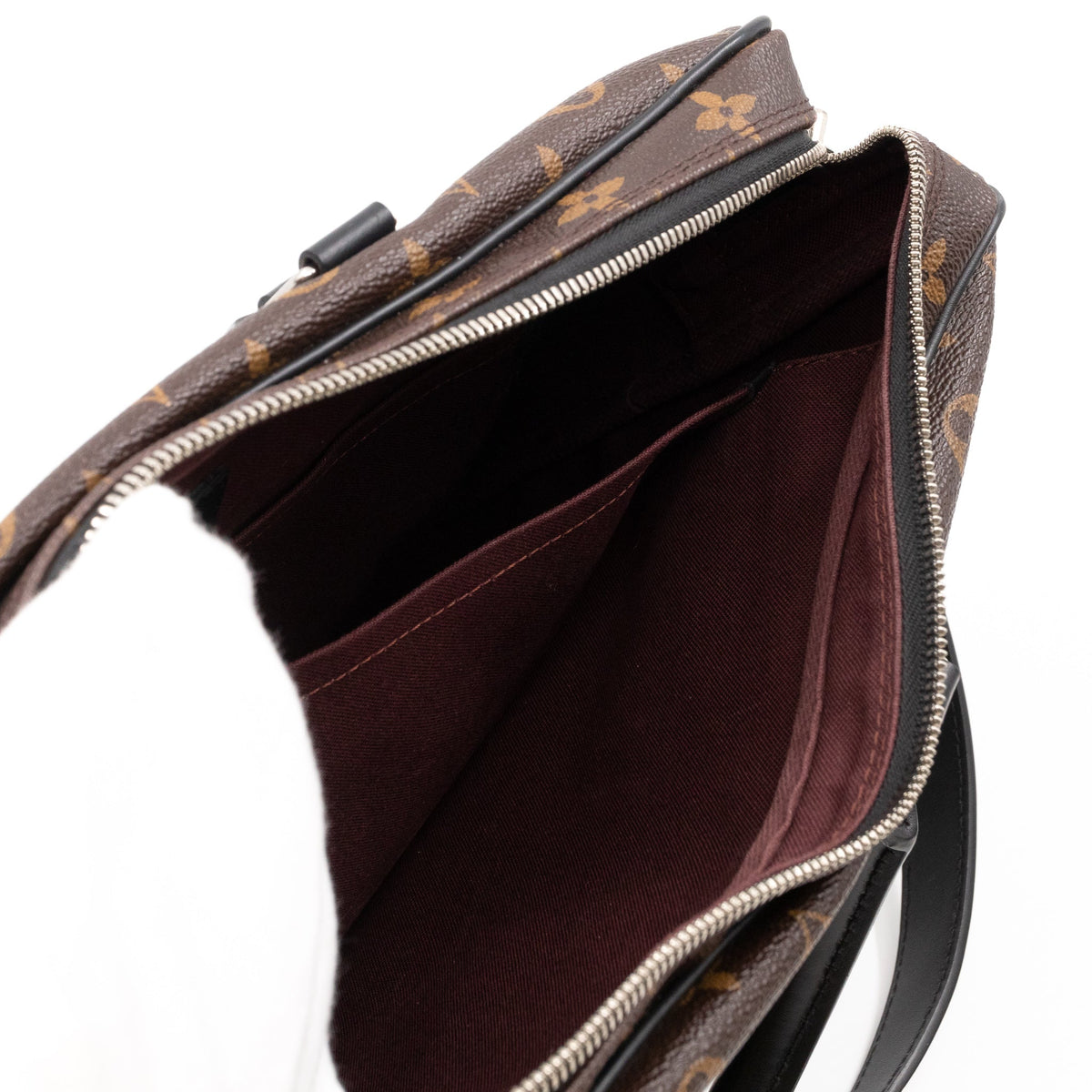 Louis-vuitton Porte-Documents Voyage PM Monogram Macassar