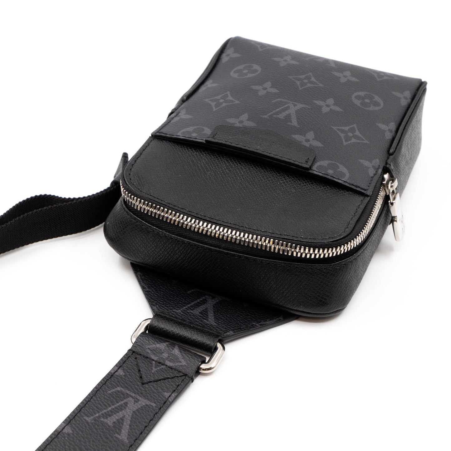 Louis-vuitton Outdoor Slingbag Taigarama Black