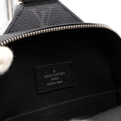 Louis-vuitton Outdoor Slingbag Taigarama Black