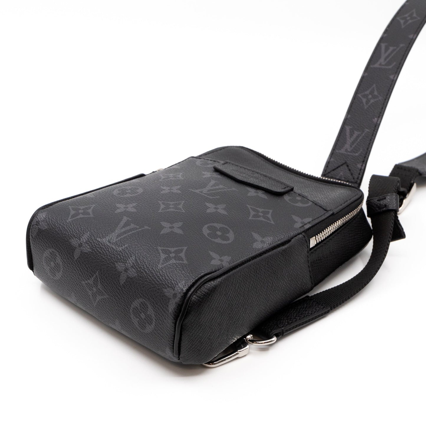 Louis-vuitton Outdoor Slingbag Taigarama Black