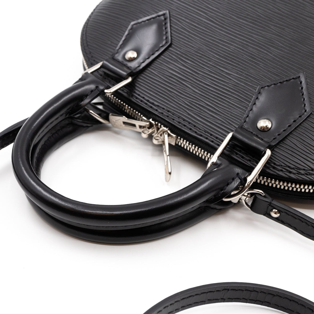 Louis-vuitton Alma BB Epi Leather Black