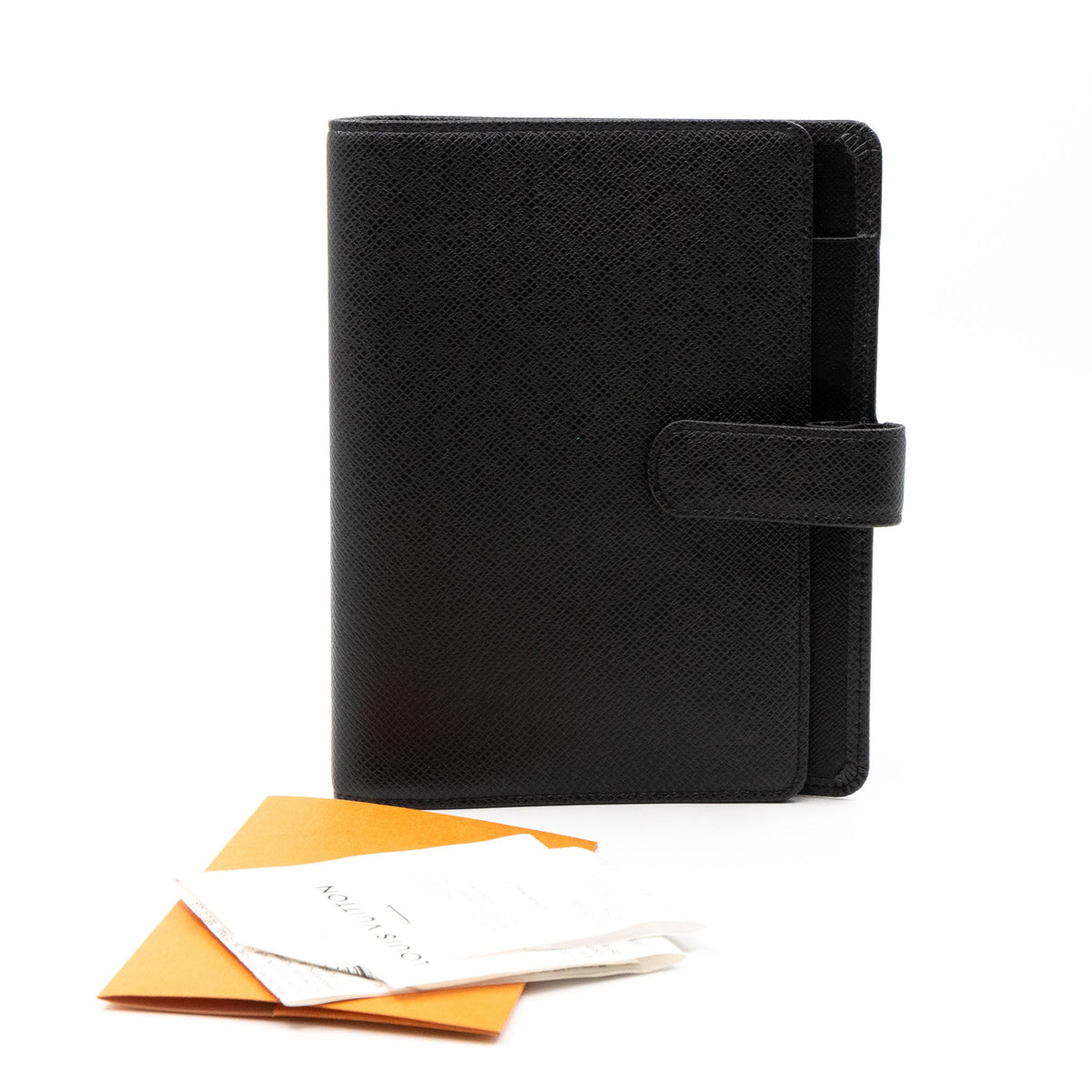 Louis-vuitton Medium Ring Agenda Cover Taiga Leather Black