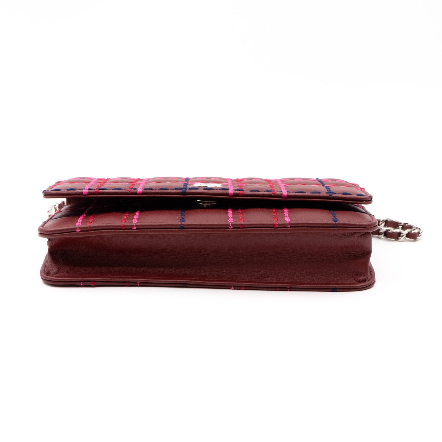 Classic Wallet On Chain Burgundy Leather Square Stitch