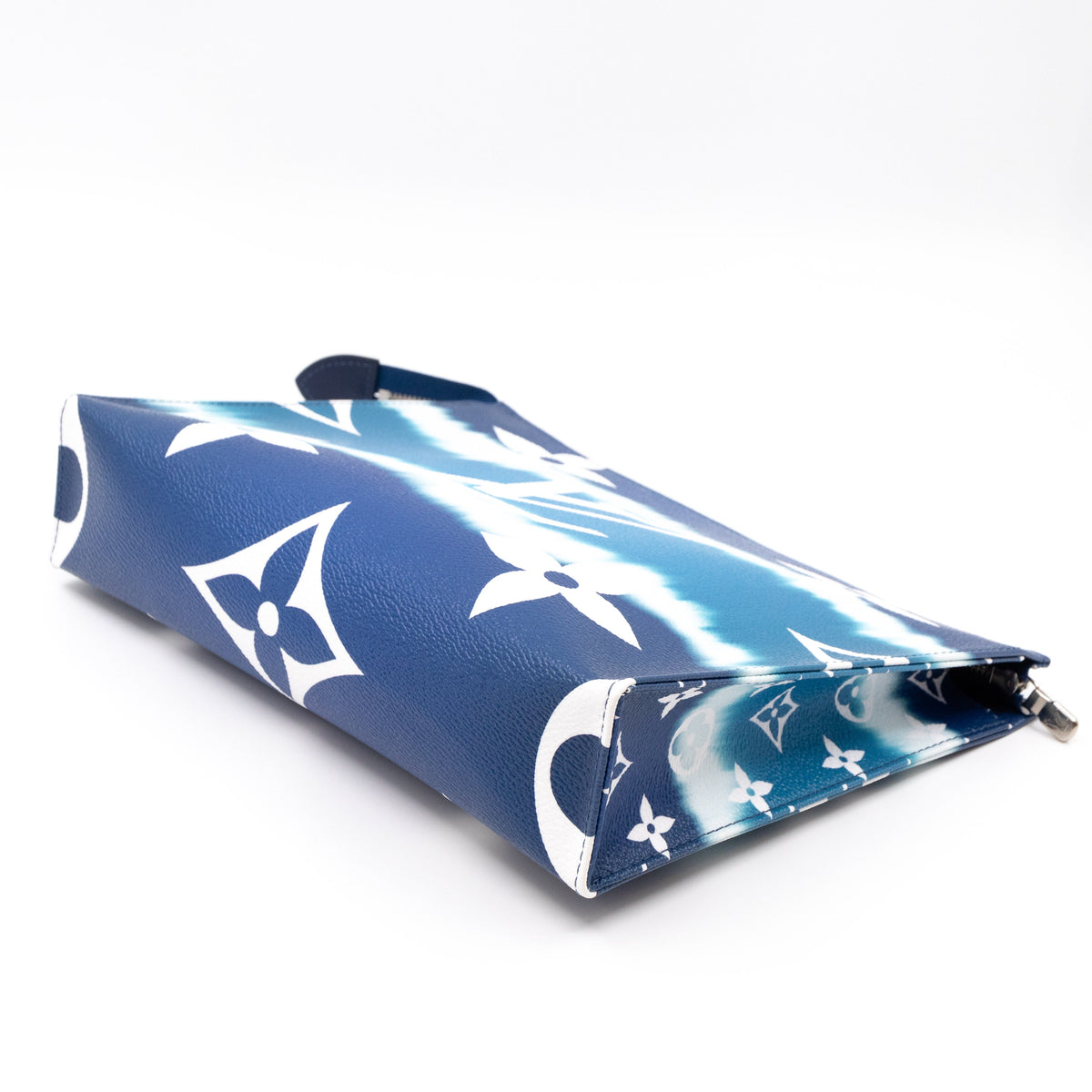 Louis-vuitton Toiletry Pouch 26 LV Escale