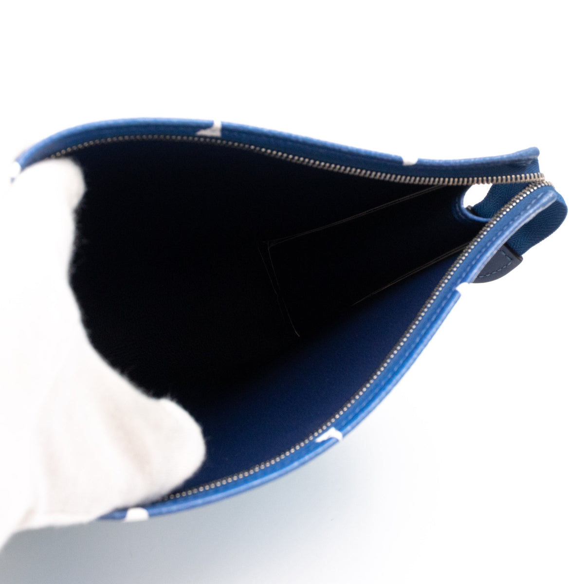Louis-vuitton Toiletry Pouch 26 LV Escale