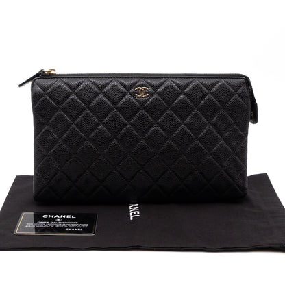 Medium Classic Zip Pouch Black Caviar
