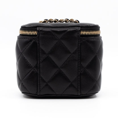 Small Vanity On Chain Black Leather
