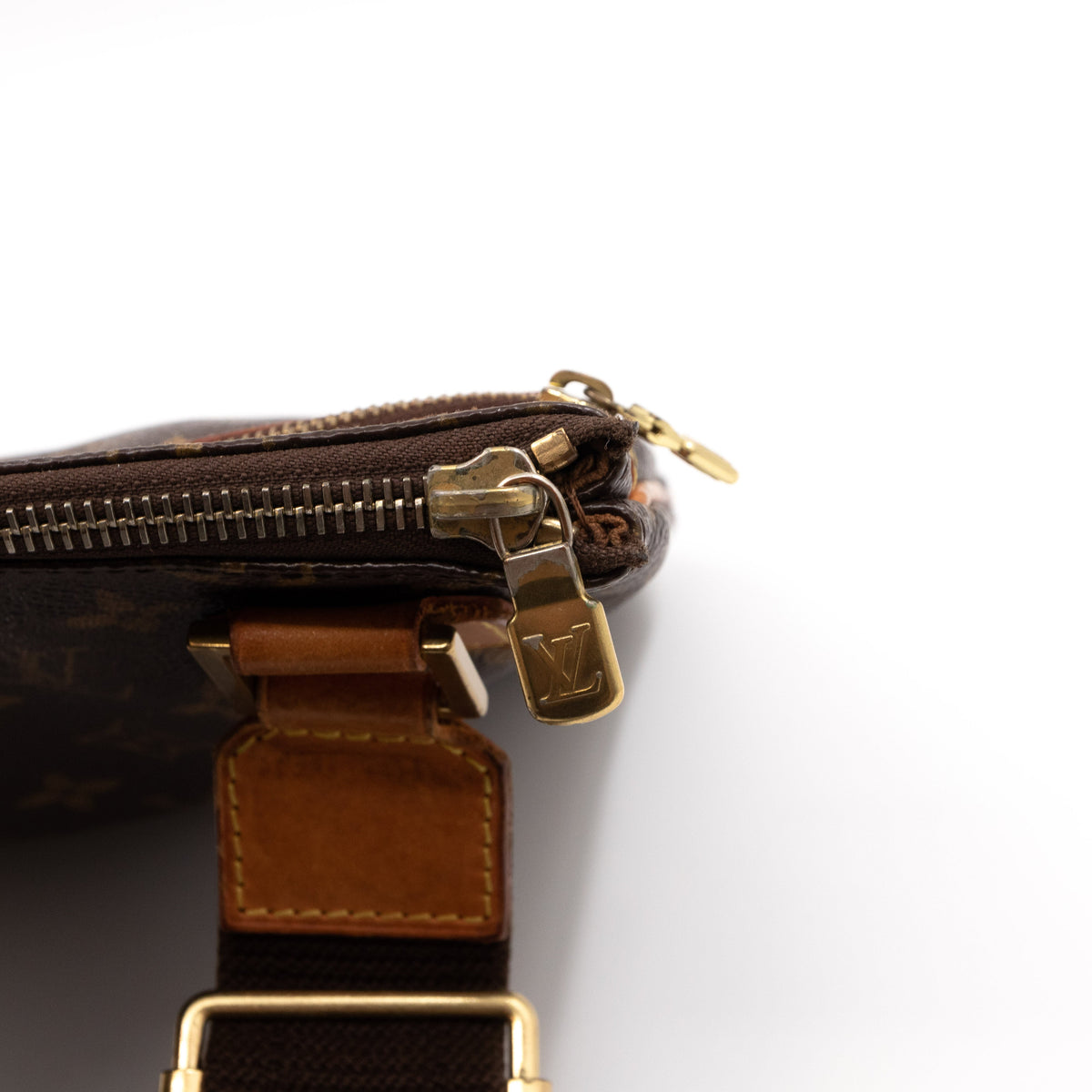 Louis-vuitton Pochette Bosphore Monogram