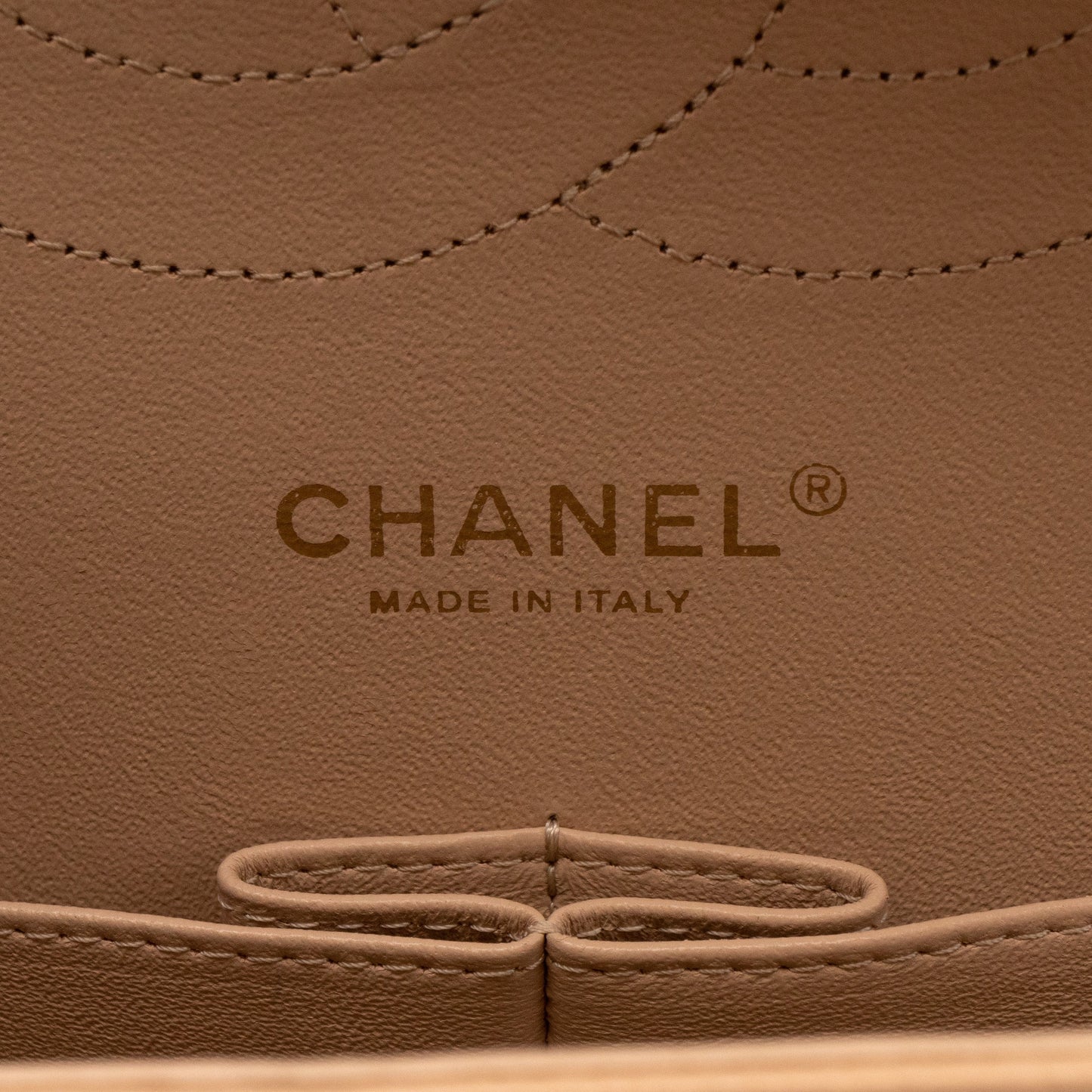 Classic Double Flap Jumbo Beige Caviar Gold