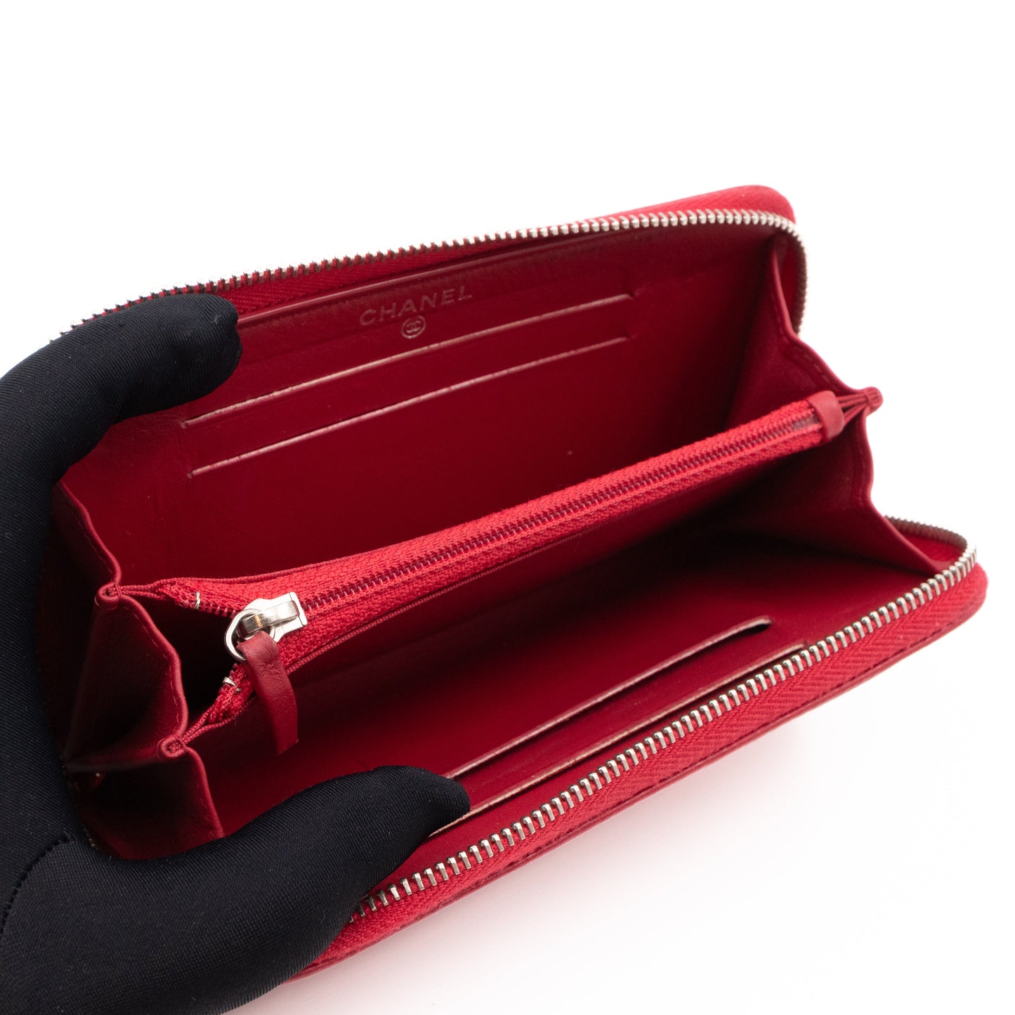 Medium Zipped Wallet Caviar Leather Red