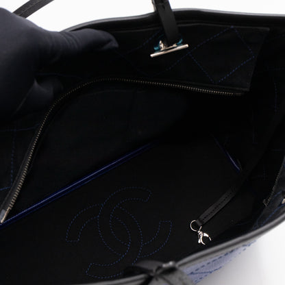 Shopping Fever Tote Bag Dark Blue Caviar