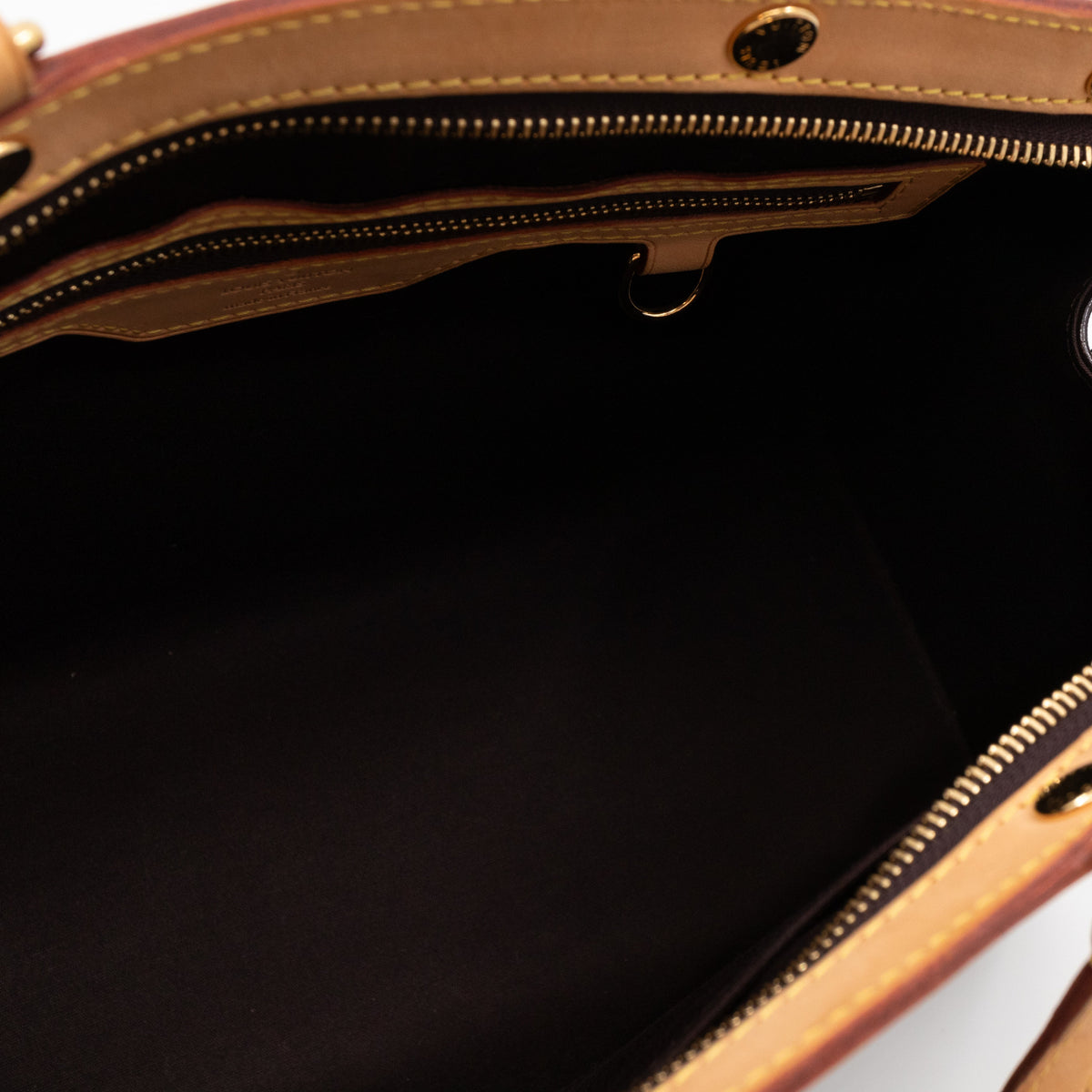 Louis-vuitton Brea MM Vernis Amarante