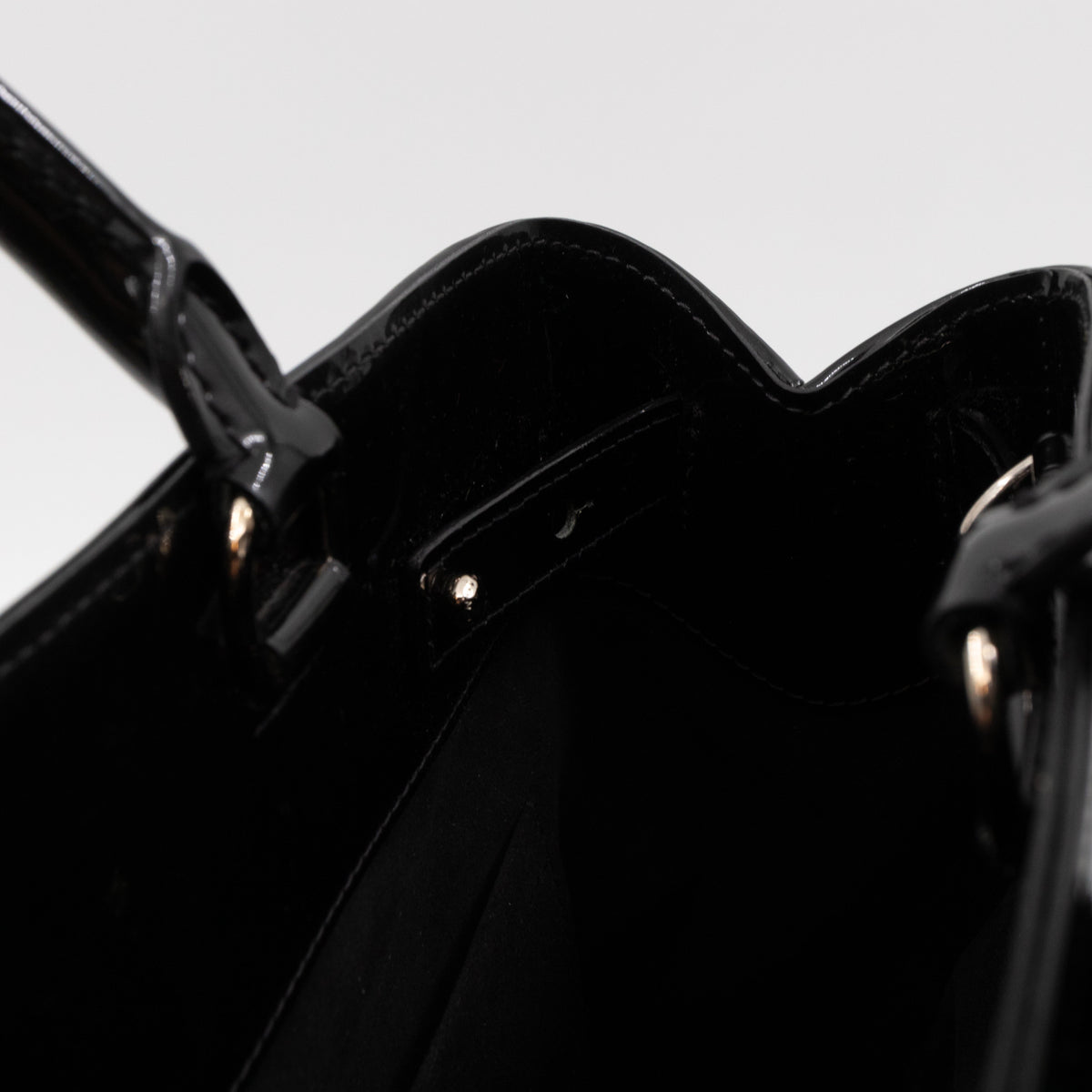 Louis-vuitton Mirabeau GM Black Electric Epi Leather