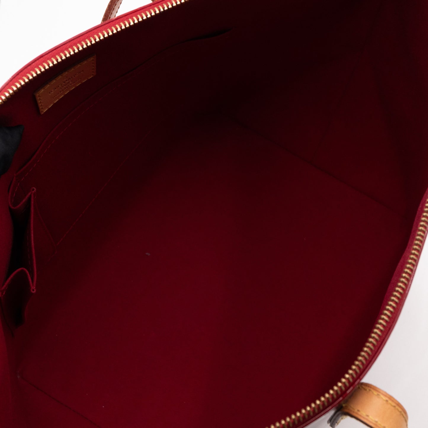 Louis-vuitton Bellevue GM Monogram Red Vernis