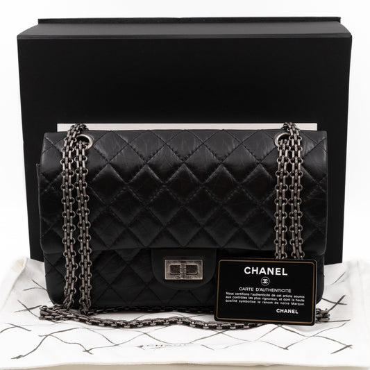 2.55 Reissue 225 Medium Black Aged Calfskin Leather