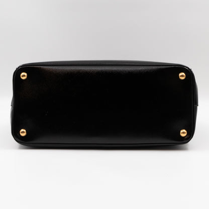 Galleria Large Double Zip Black Saffiano Vernis