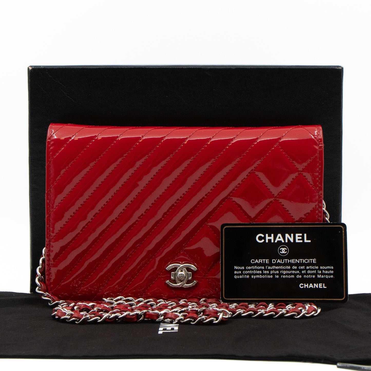 Coco Boy Wallet On Chain Quilted Red Patent Leather Silver