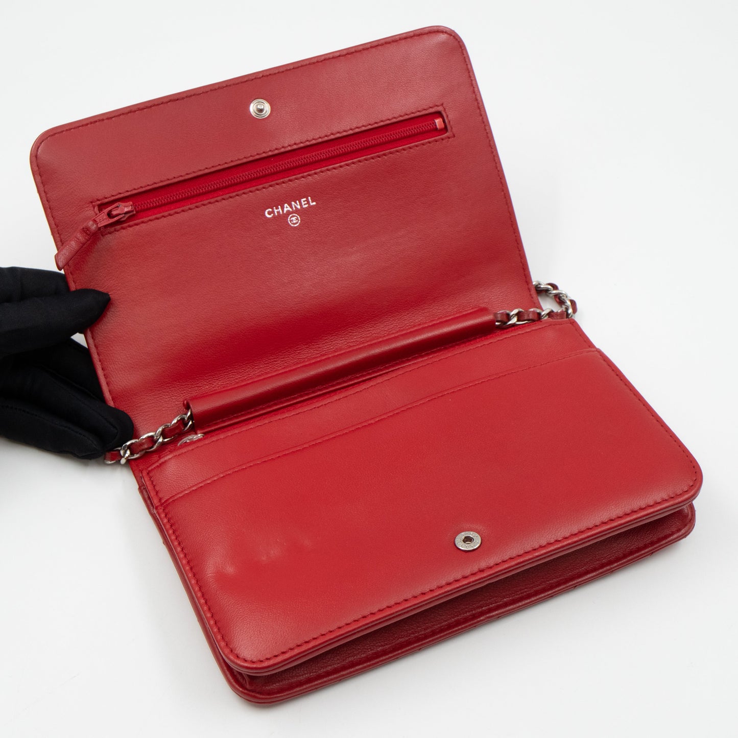 Coco Boy Wallet On Chain Quilted Red Patent Leather Silver