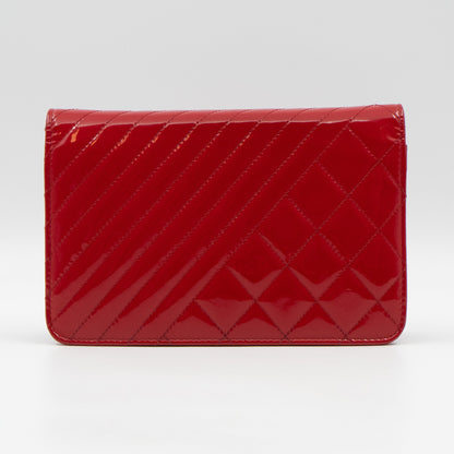 Coco Boy Wallet On Chain Quilted Red Patent Leather Silver