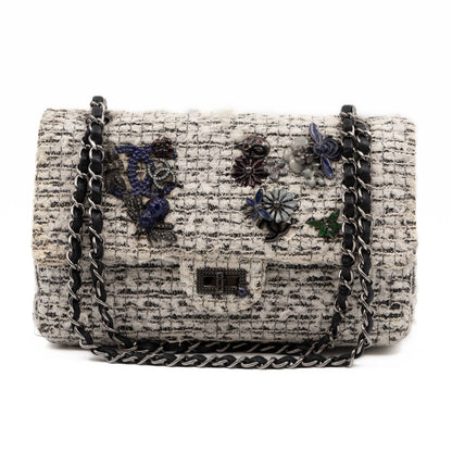 Gardens Charms 2.55 Reissue Flap Bag White Black Tweed
