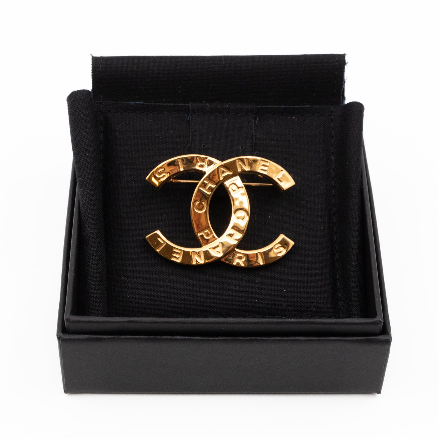 CC Brooch Letters Gold