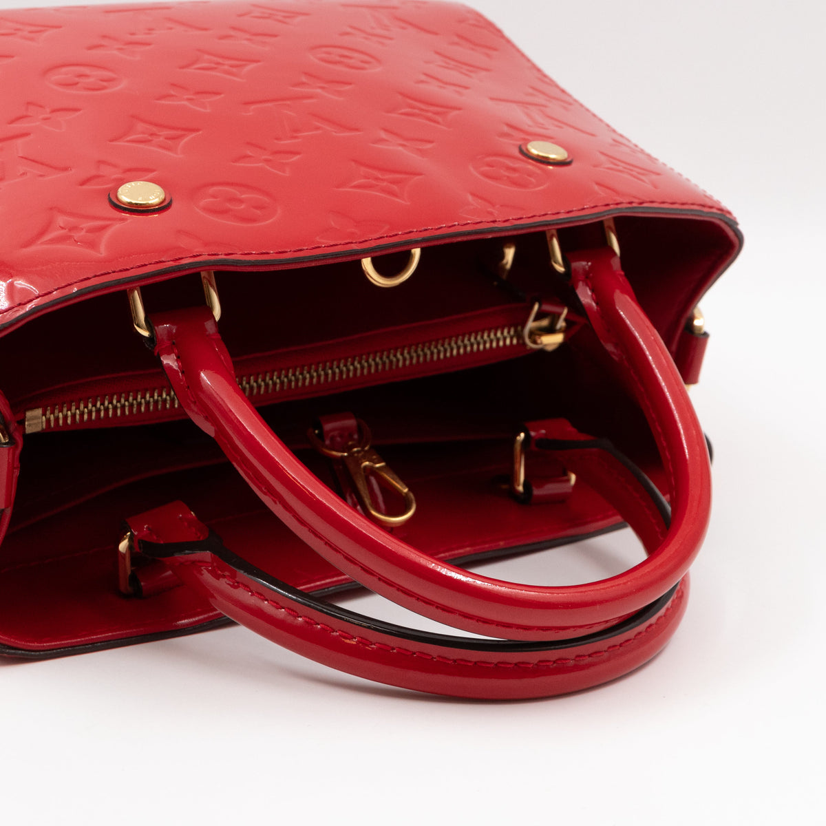 Louis-vuitton Montaigne BB Red Vernis