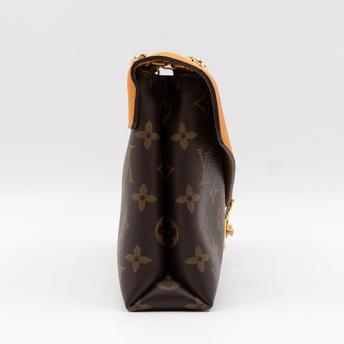 Pallas Chain Bag Monogram Safran