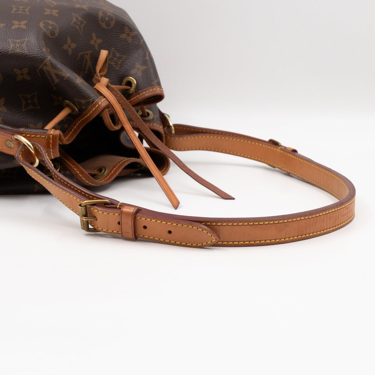 Louis-vuitton Petit Noe NM Monogram