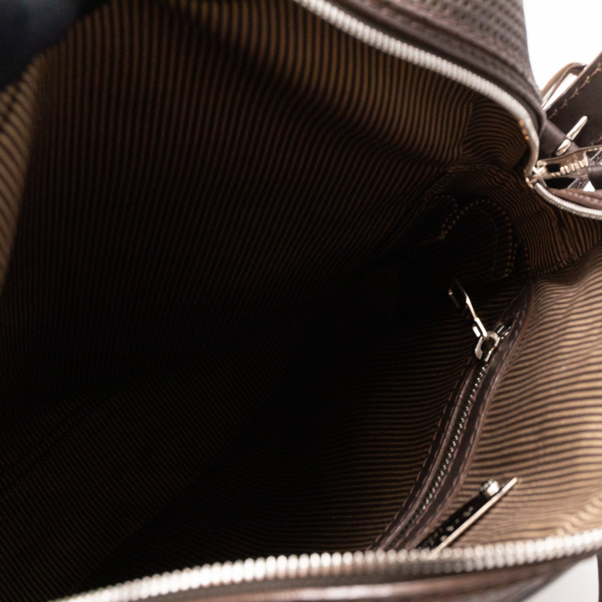 Louis-vuitton Bequia Porte Document Vertical Brown Leather