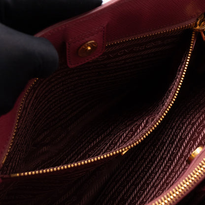 Galleria Medium Single Zip Mauve Saffiano