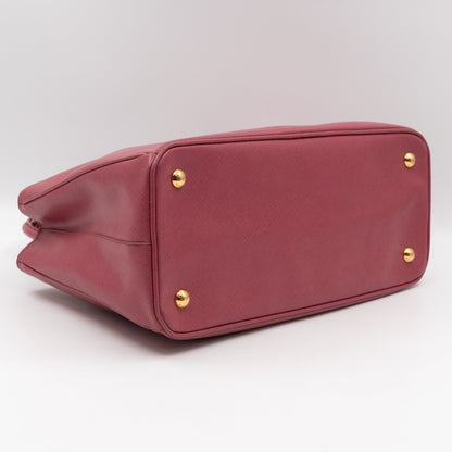 Galleria Medium Single Zip Mauve Saffiano