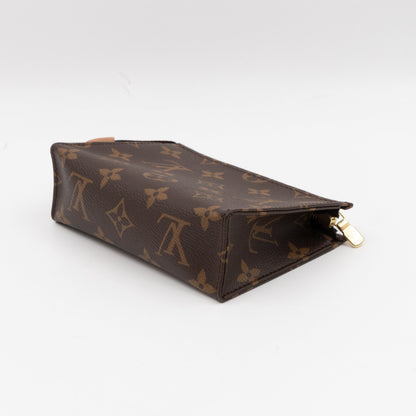 Louis-vuitton Toiletry Pouch 15 Monogram