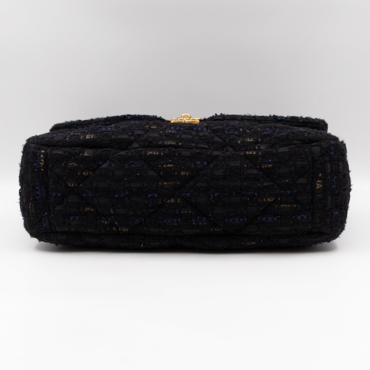 Chanel 19 Maxi Black Navy Tweed