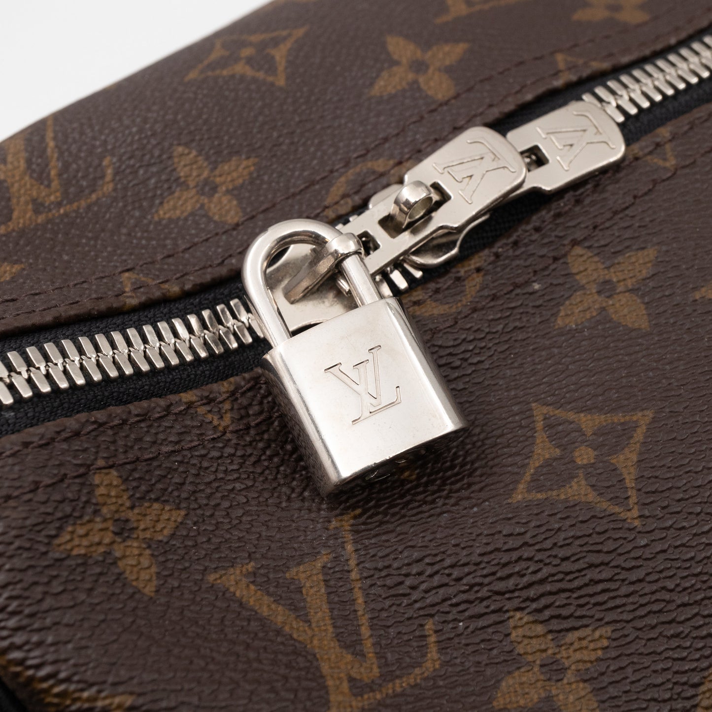 Louis-vuitton Keepall 55 Bandouliere Monogram Macassar