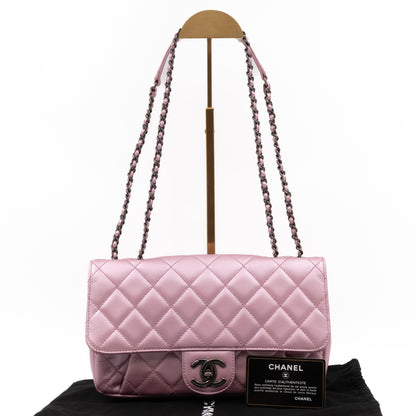Coco Pleats Single Flap Small Pearly Pink Iridescent Leather