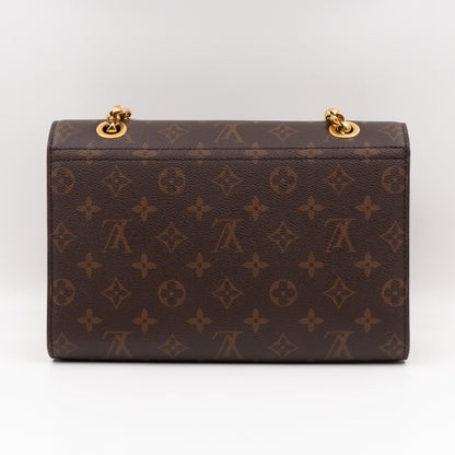 Victoire Monogram Red