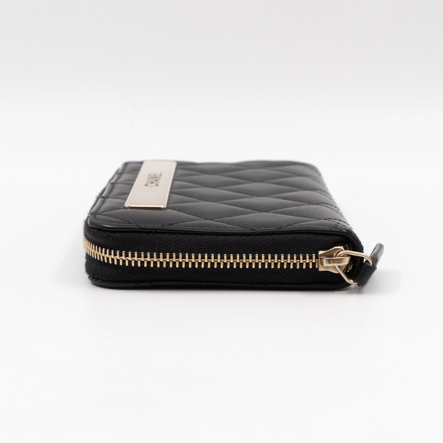 Small Trendy CC Zipped Wallet