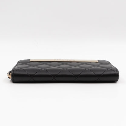 Small Trendy CC Zipped Wallet