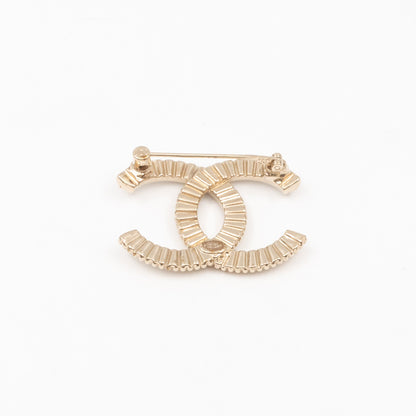 CC Crystal Brooch Light Gold