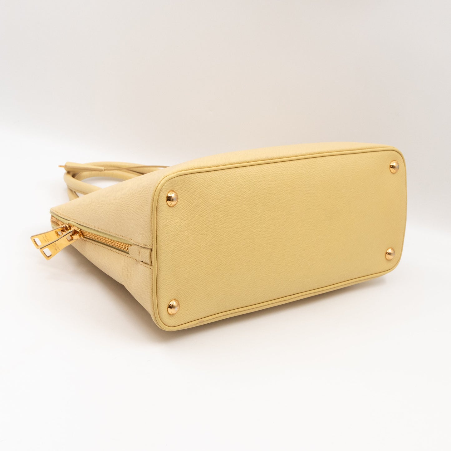 Promenade Large Yellow Saffiano Leather