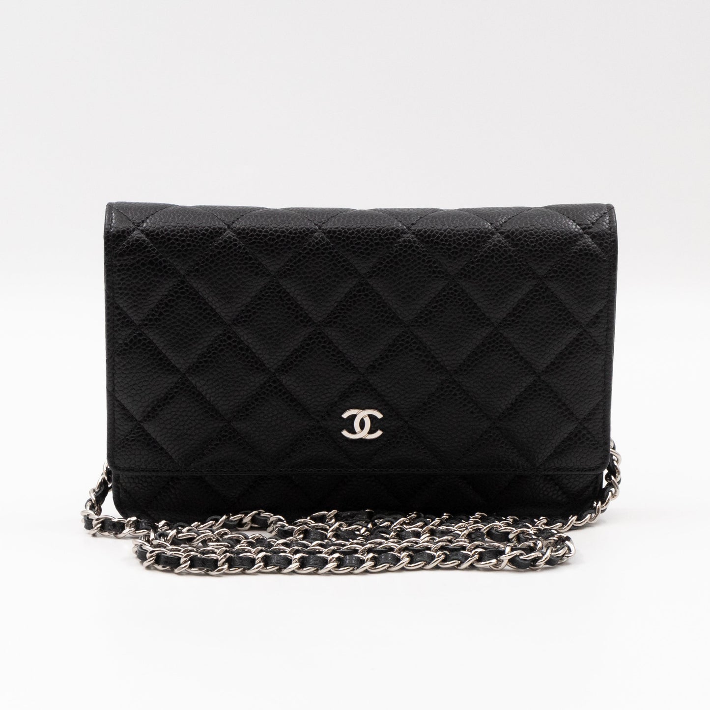 Classic Wallet On Chain Black Caviar Silver