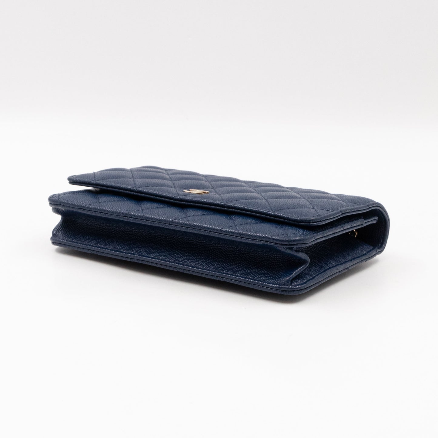 Classic Wallet On Chain Navy Blue Caviar Light Gold