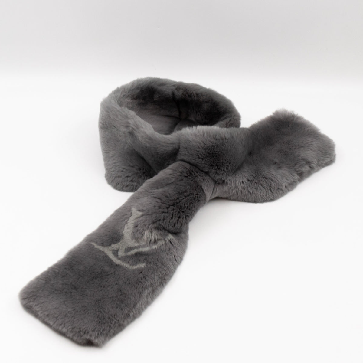 Louis-vuitton Rex Rabbit Grey Scarf Muffler