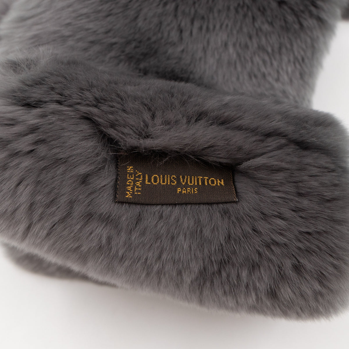 Louis-vuitton Rex Rabbit Grey Scarf Muffler