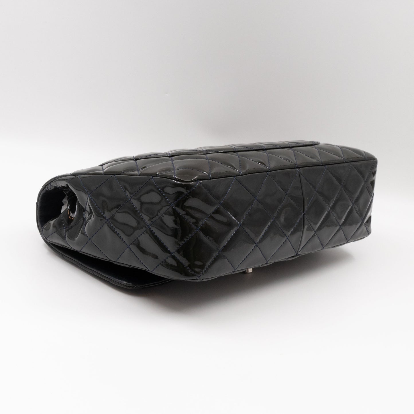 Classic Single Flap Jumbo Navy Blue Patent Leather
