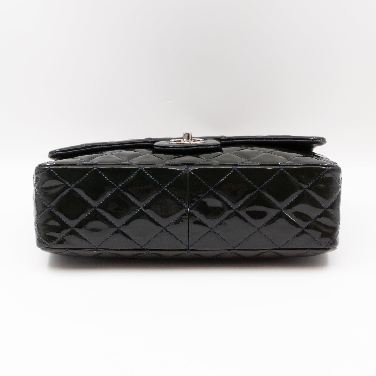 Classic Single Flap Jumbo Navy Blue Patent Leather