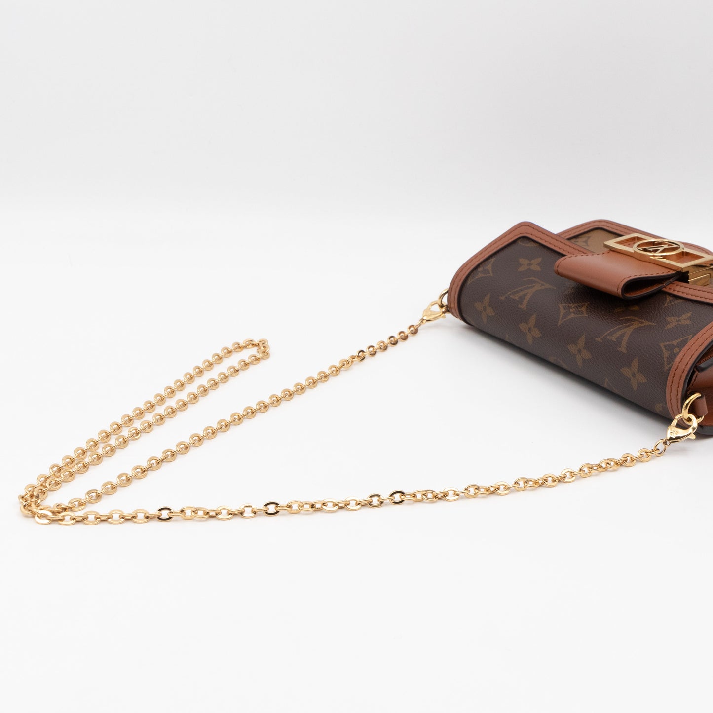 Louis-vuitton Dauphine Chain Wallet Monogram Reverse